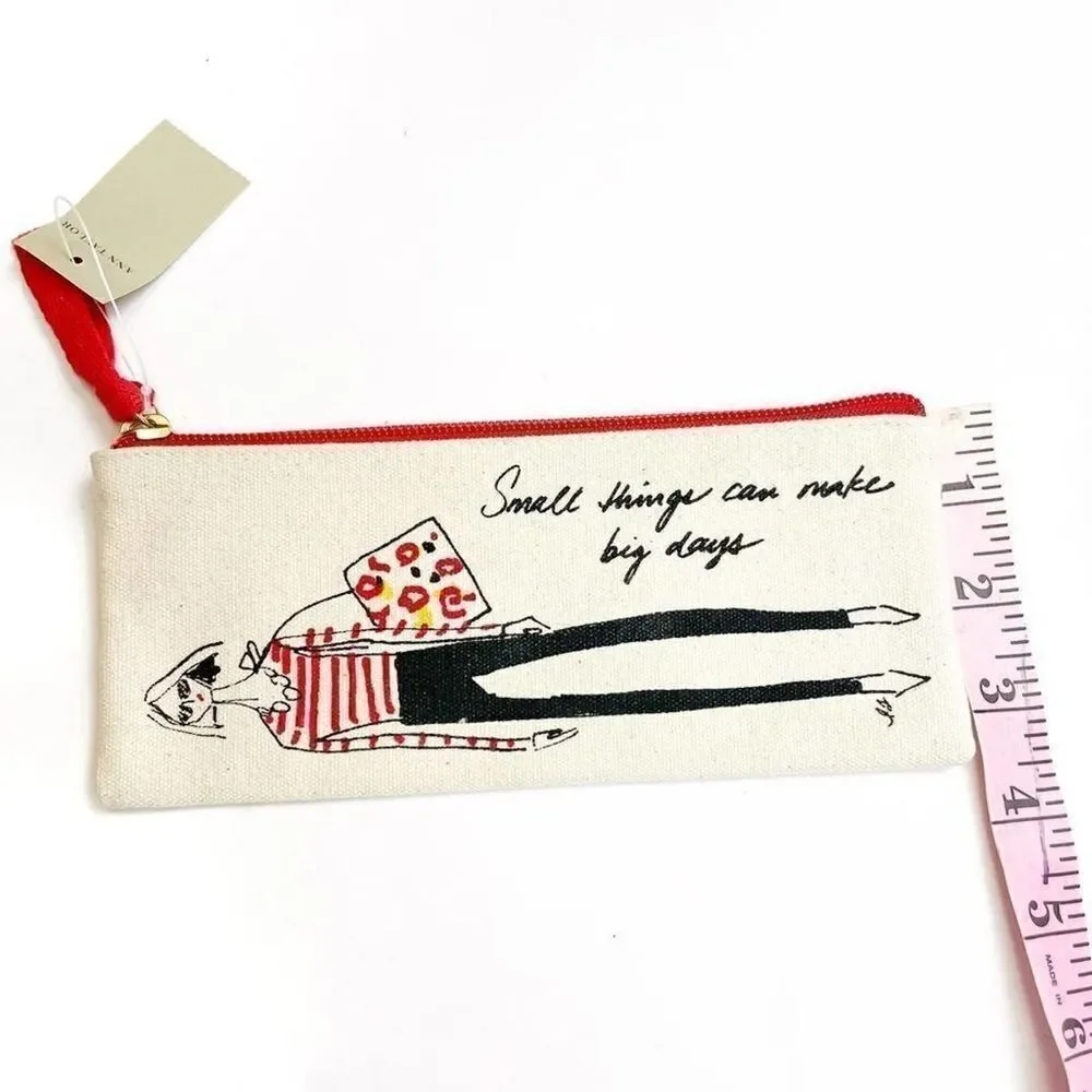 ANN Taylor NWT ‘Small Things Can Make Big Days’ Zippered Make Up Bag Pouch Case